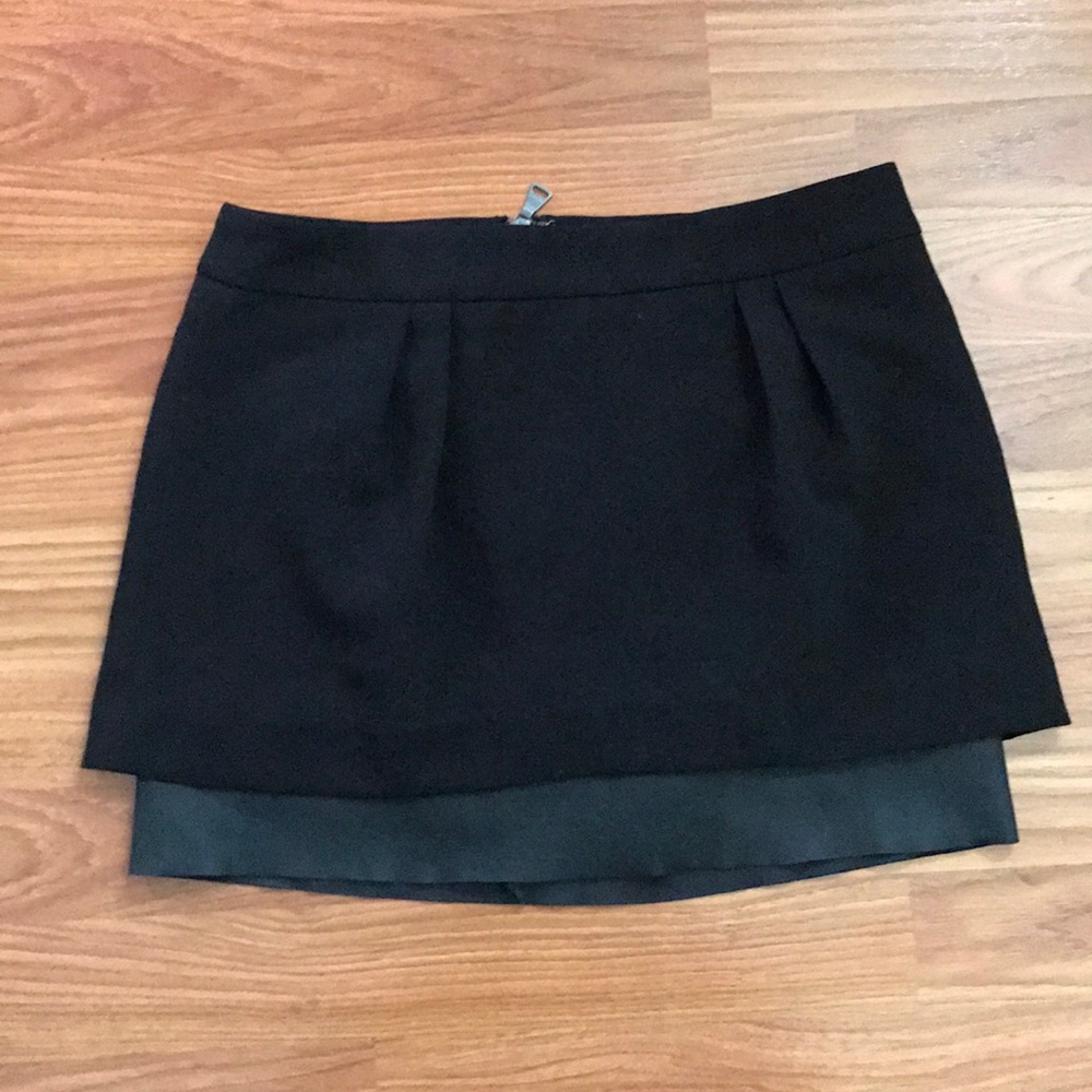 Express mini skirt